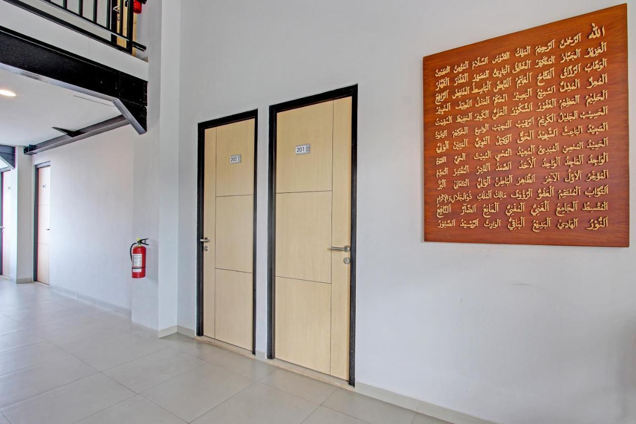 Hotel Capital O 91377 Mk Prime Syariah Semarang Exterior foto